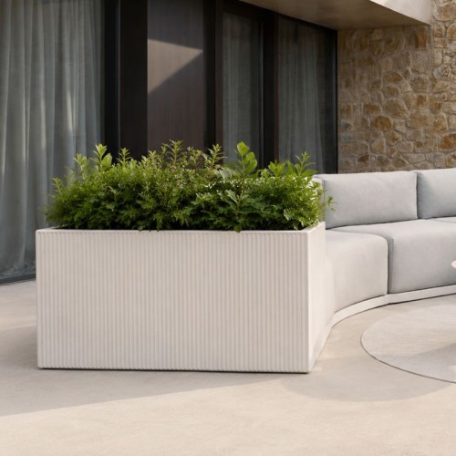 Gatsby Vondom rectangular planter